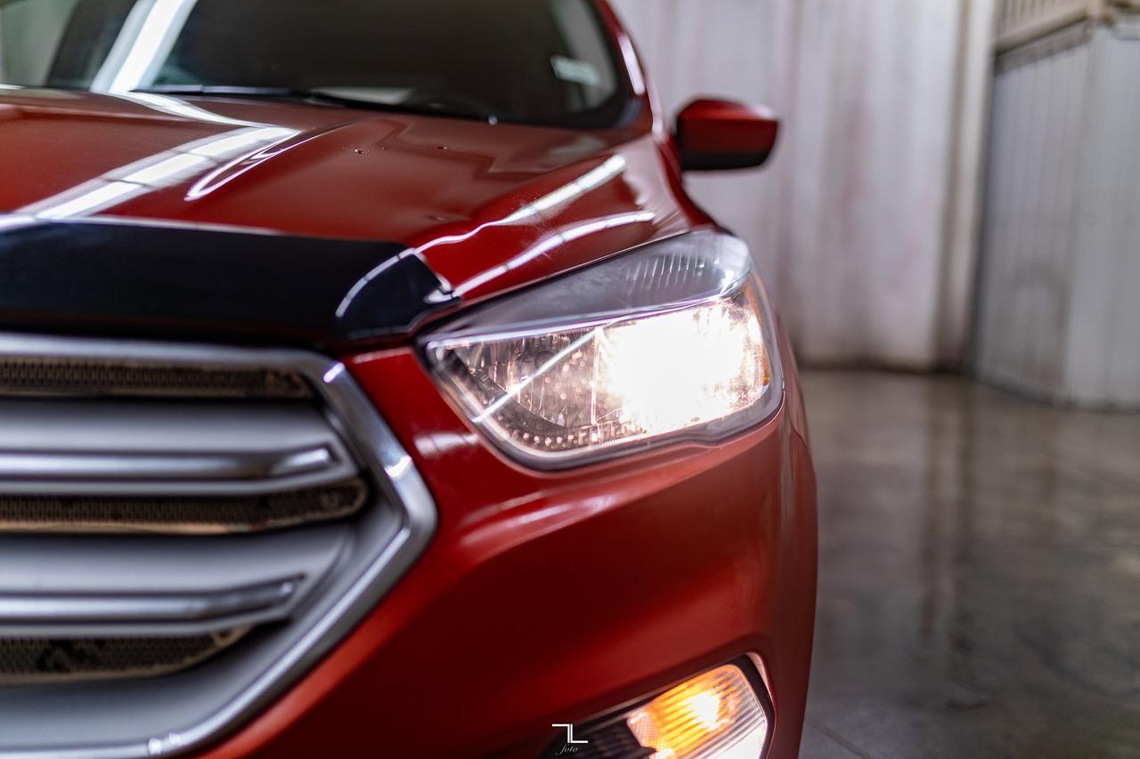 2019 Ford Escape AWD SE PSeat BCam Red Deer AB