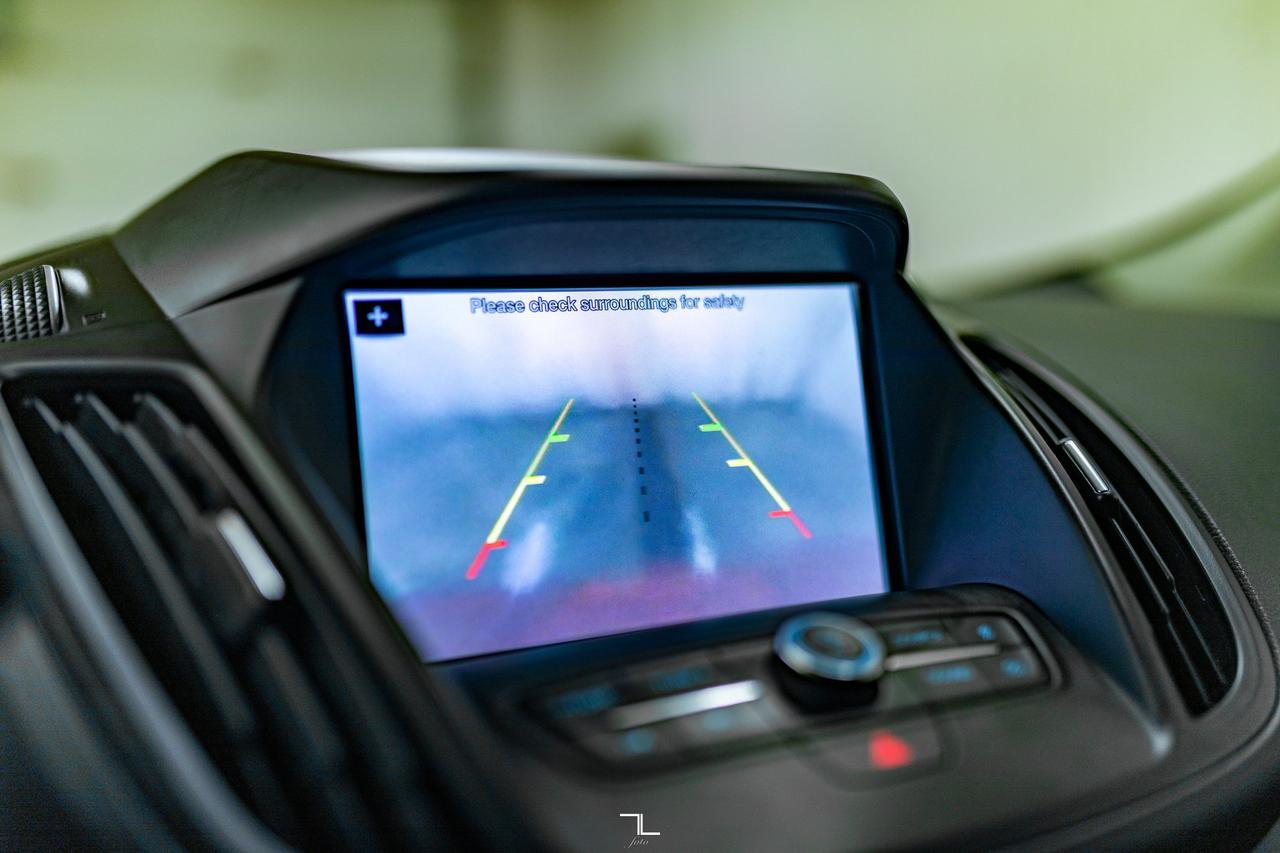 2019 Ford Escape AWD SE PSeat BCam Red Deer AB