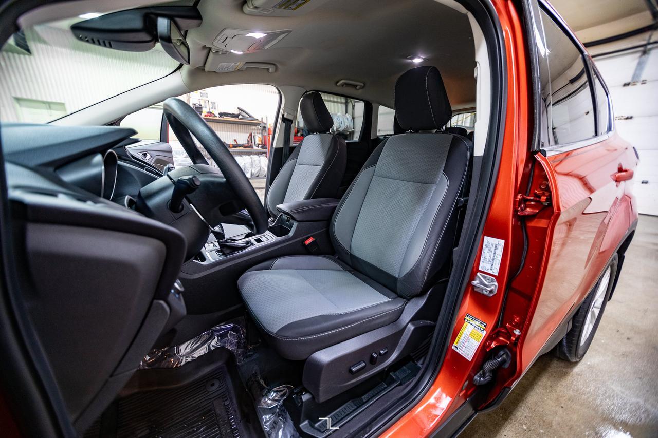 2019 Ford Escape AWD SE PSeat BCam Red Deer AB