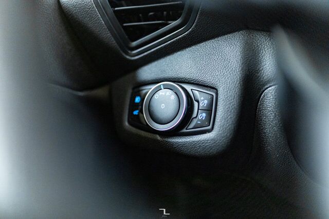 2019 Ford Escape AWD SE PSeat BCam Red Deer AB