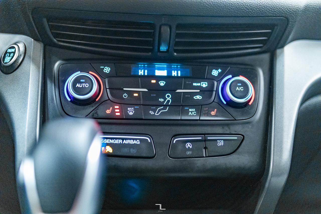 2019 Ford Escape AWD SE PSeat BCam Red Deer AB