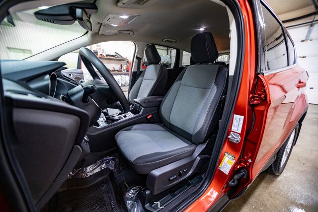 2019 Ford Escape AWD SE PSeat BCam Red Deer AB