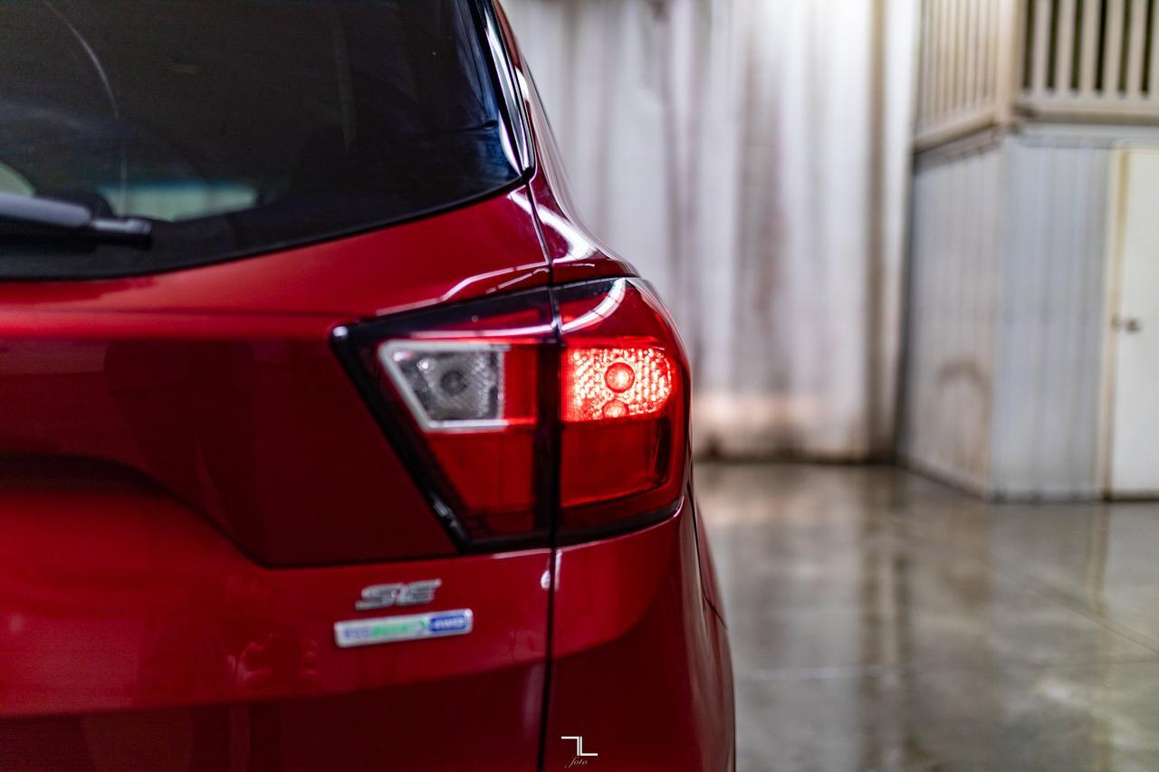 2019 Ford Escape AWD SE PSeat BCam Red Deer AB