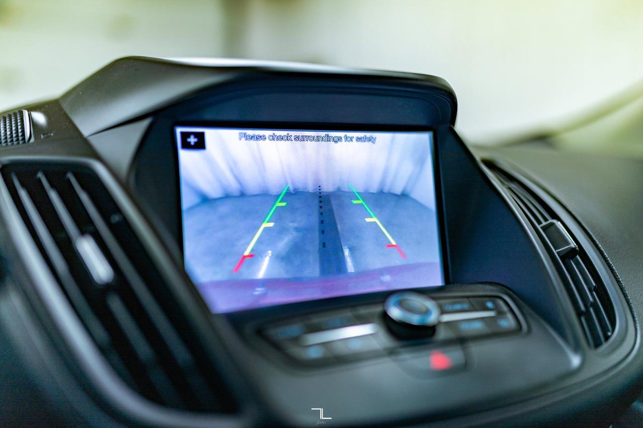 2019 Ford Escape AWD SE PSeat BCam Red Deer AB