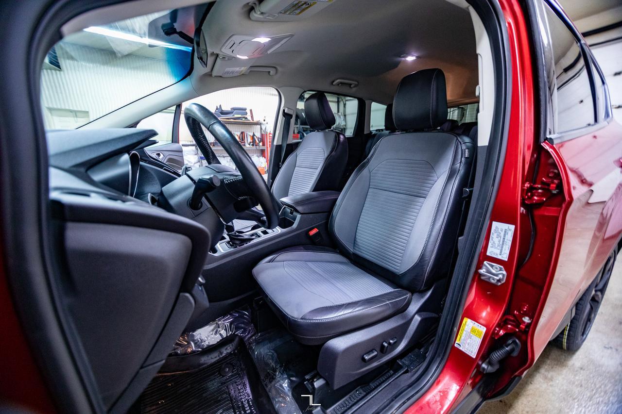 2019 Ford Escape AWD SE PSeat BCam Red Deer AB