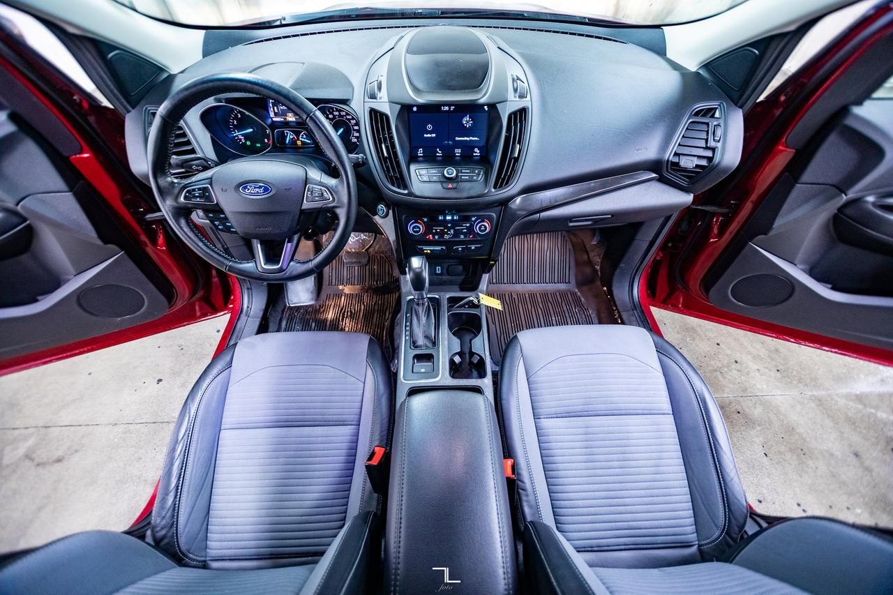 2019 Ford Escape AWD SE PSeat BCam Red Deer AB