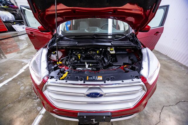 2019 Ford Escape AWD SE Sport BCam Red Deer AB