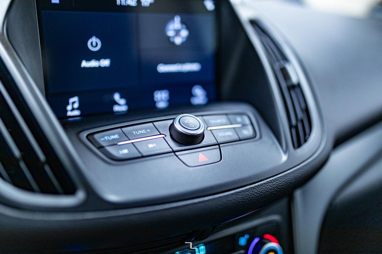 2019 Ford Escape AWD SE Sport BCam Red Deer AB