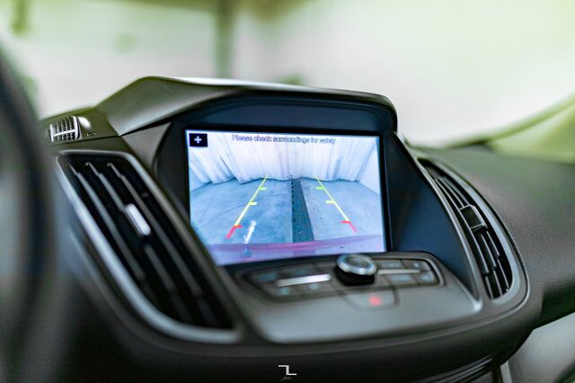 2019 Ford Escape AWD SE Sport BCam Red Deer AB