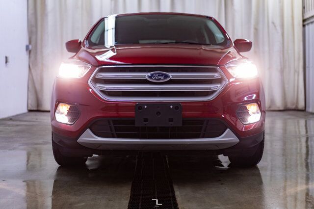 2019 Ford Escape AWD SE Sport BCam Red Deer AB