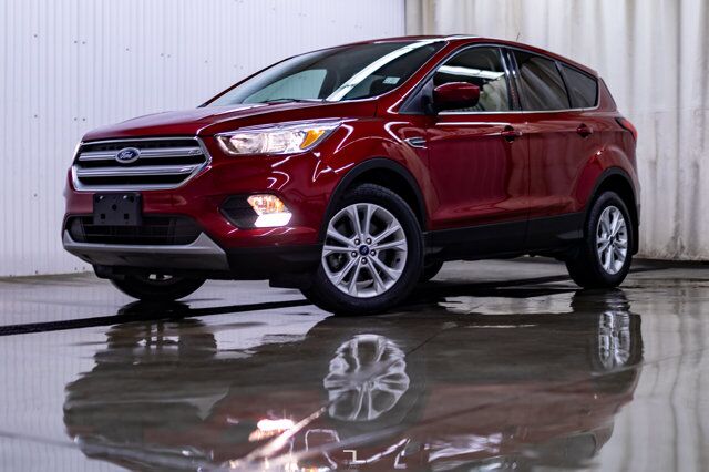 2019 Ford Escape AWD SE Sport BCam Red Deer AB