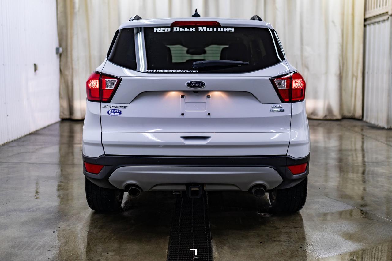 2019 Ford Escape AWD SEL Leather BCam Red Deer AB