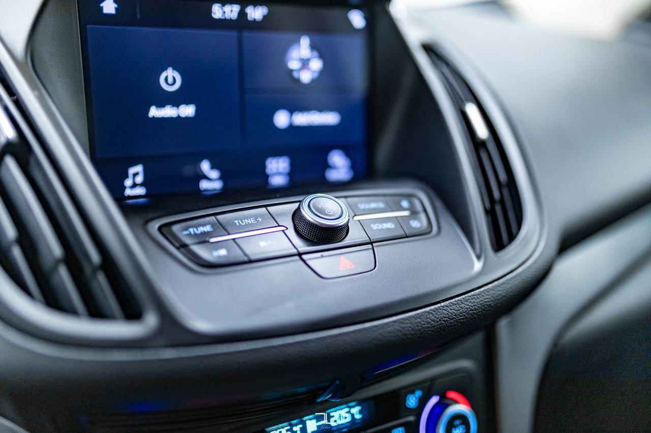 2019 Ford Escape AWD SEL Leather BCam Red Deer AB