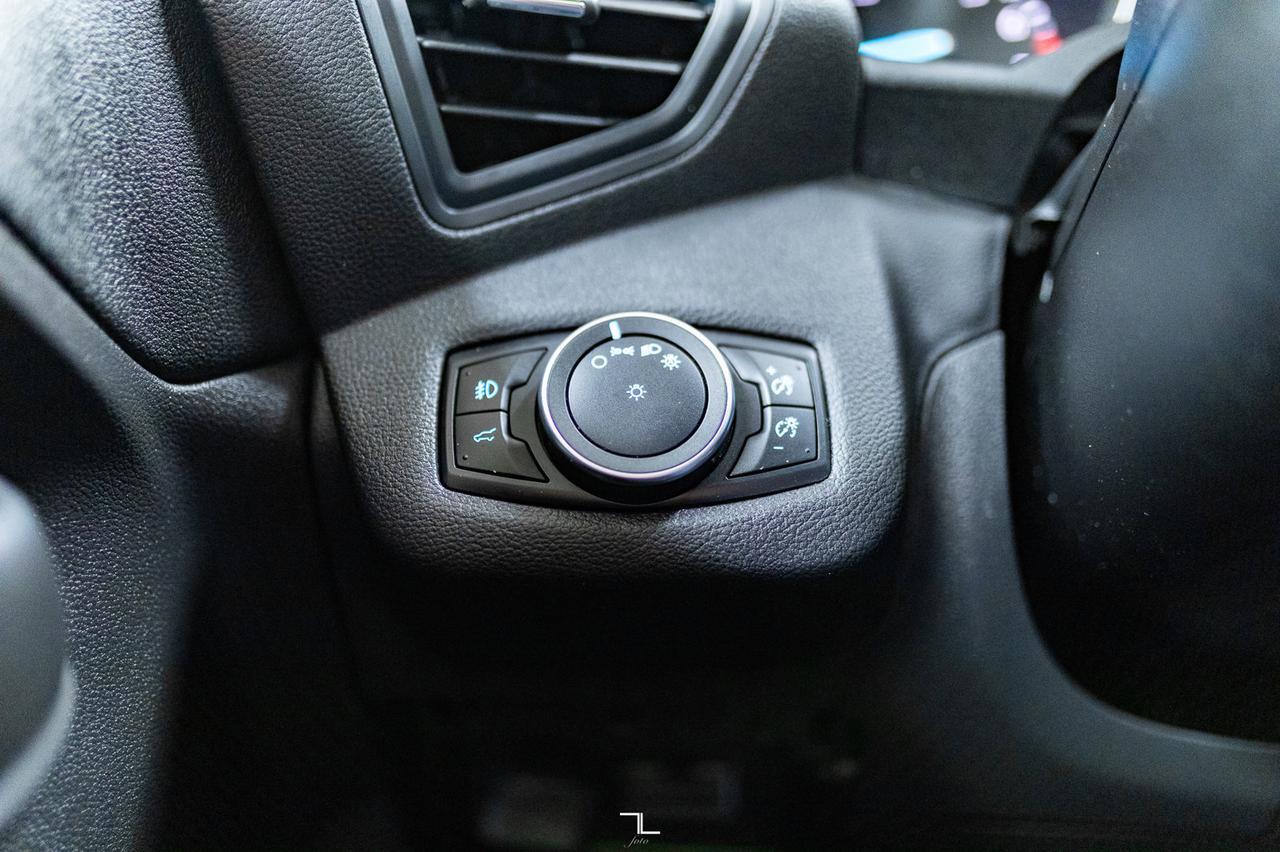 2019 Ford Escape AWD SEL Leather BCam Red Deer AB