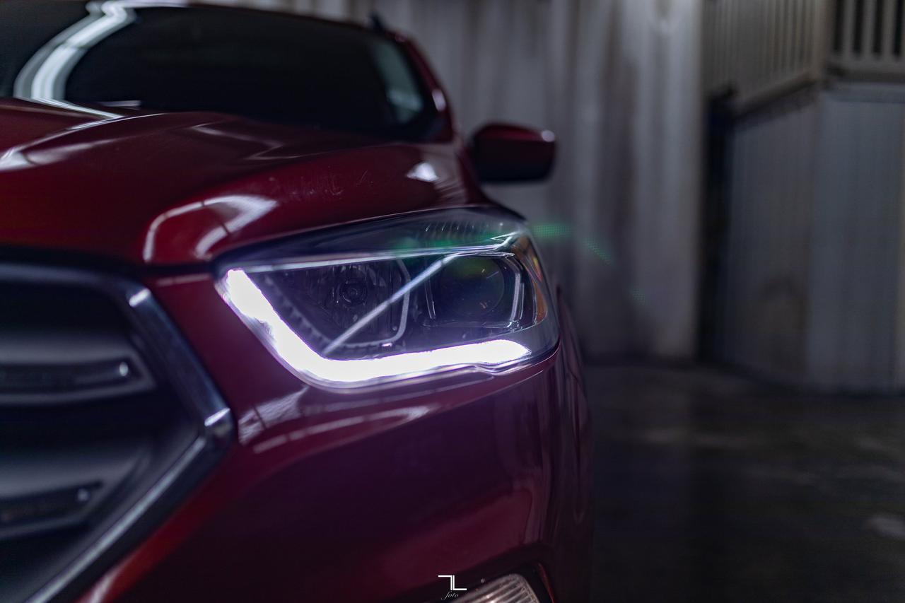 2019 Ford Escape AWD SEL Leather Roof BCam Red Deer AB