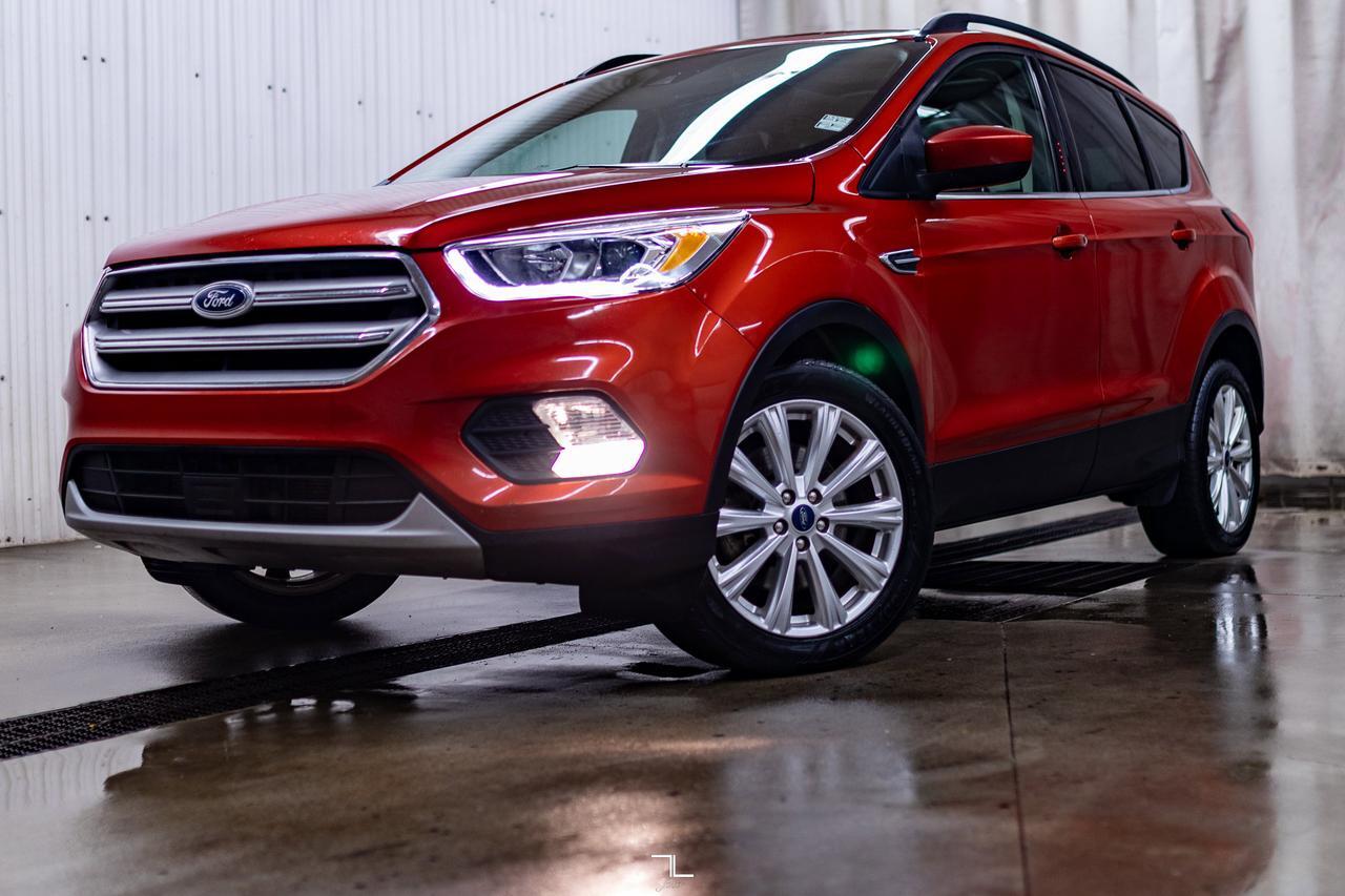 2019 Ford Escape AWD SEL Leather Roof BCam Red Deer AB