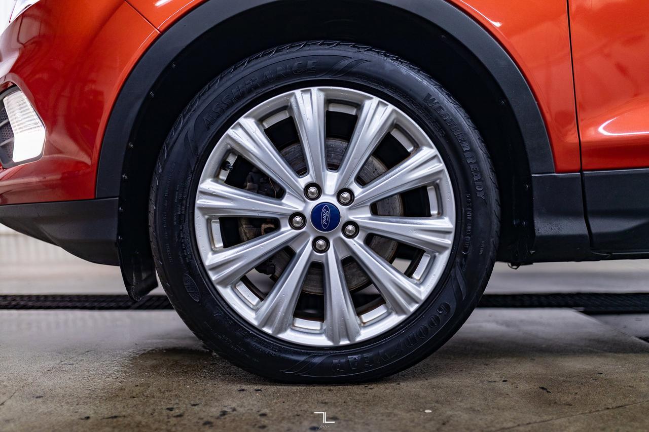 2019 Ford Escape AWD SEL Leather Roof BCam Red Deer AB