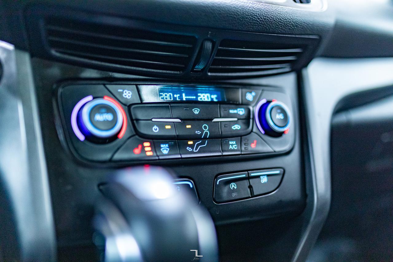 2019 Ford Escape AWD SEL Leather Roof BCam Red Deer AB