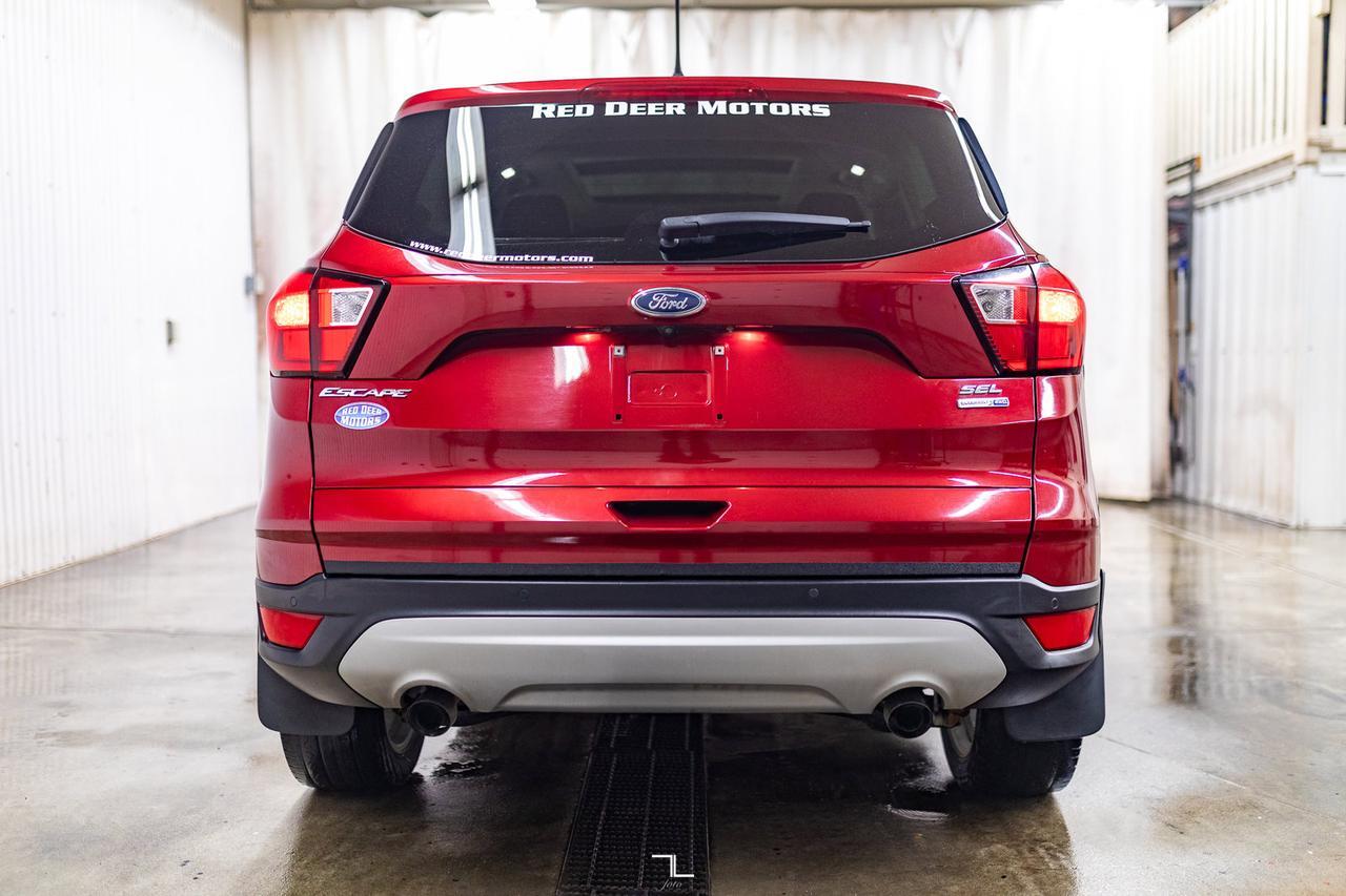 2019 Ford Escape AWD SEL Leather Roof BCam Red Deer AB