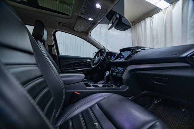 2019 Ford Escape AWD SEL Leather Roof BCam Red Deer AB