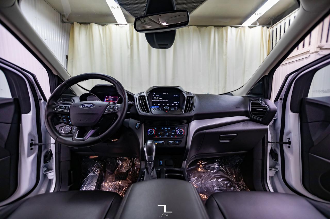 2019 Ford Escape AWD SEL Leather Roof BCam Red Deer AB