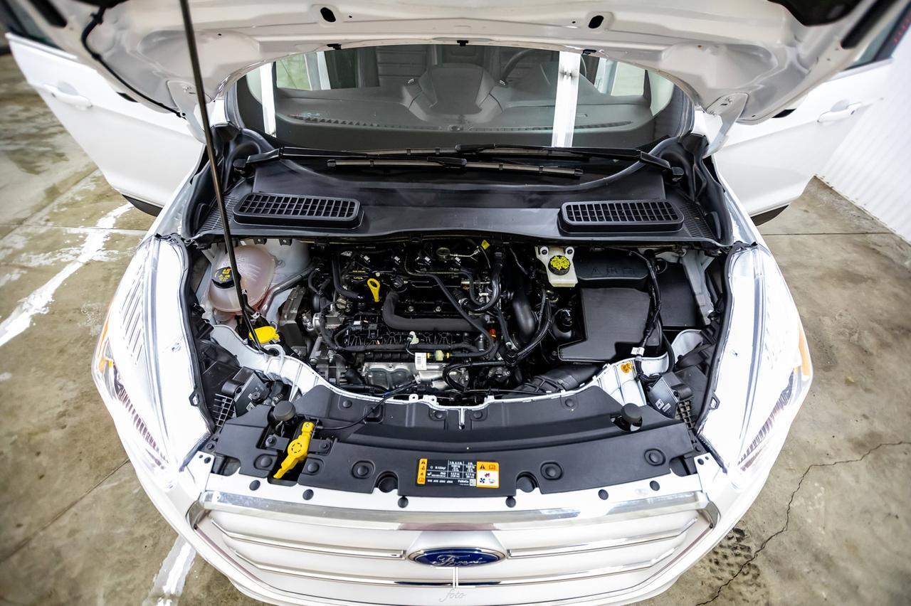 2019 Ford Escape AWD SEL Leather Roof BCam Red Deer AB