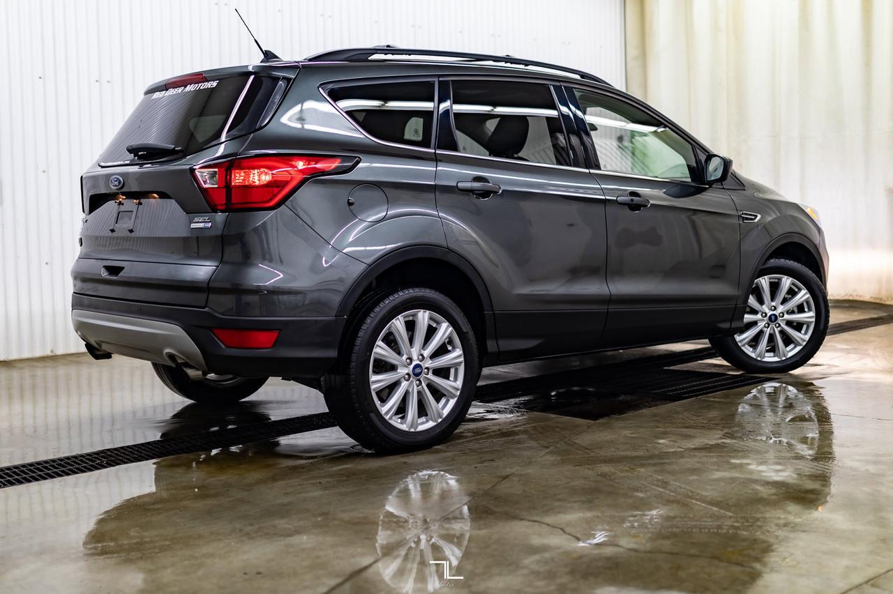 2019 Ford Escape AWD SEL Leather Roof BCam Red Deer AB