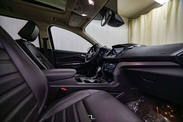 2019 Ford Escape AWD SEL Leather Roof BCam Red Deer AB