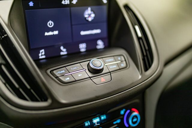 2019 Ford Escape AWD SEL Leather Roof BCam Red Deer AB