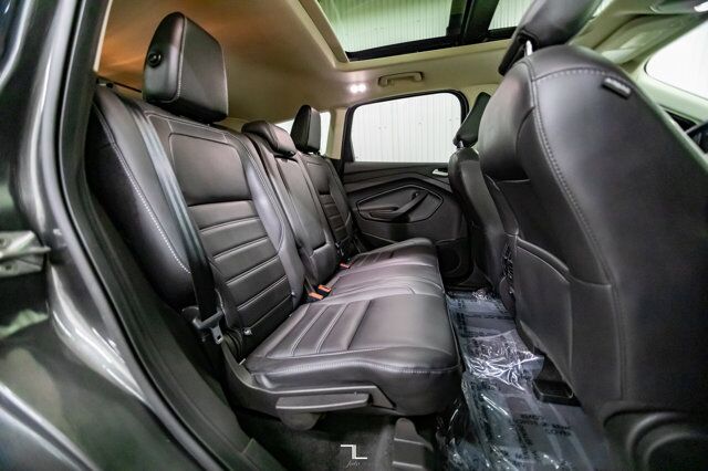 2019 Ford Escape AWD SEL Leather Roof BCam Red Deer AB