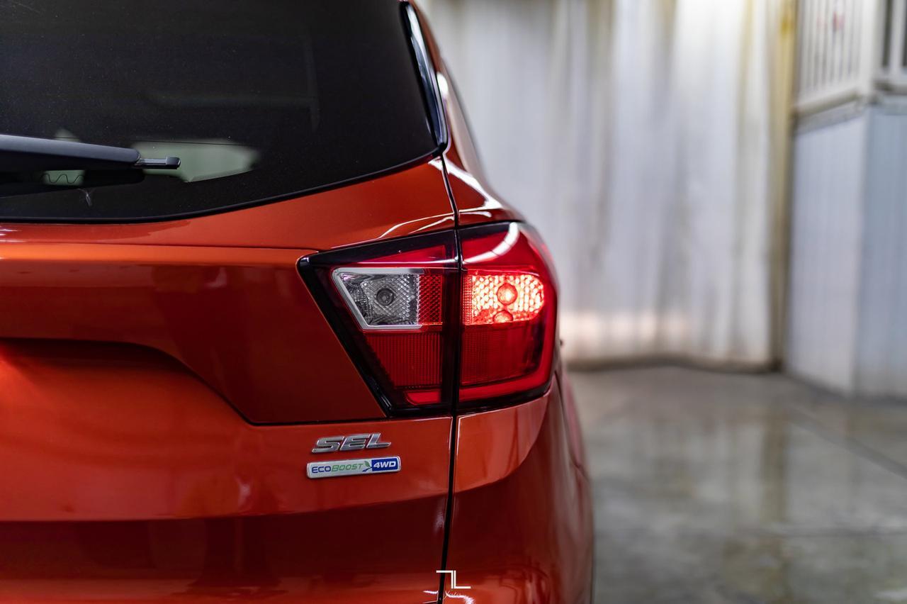 2019 Ford Escape AWD SEL Leather Roof Nav BCam Red Deer AB