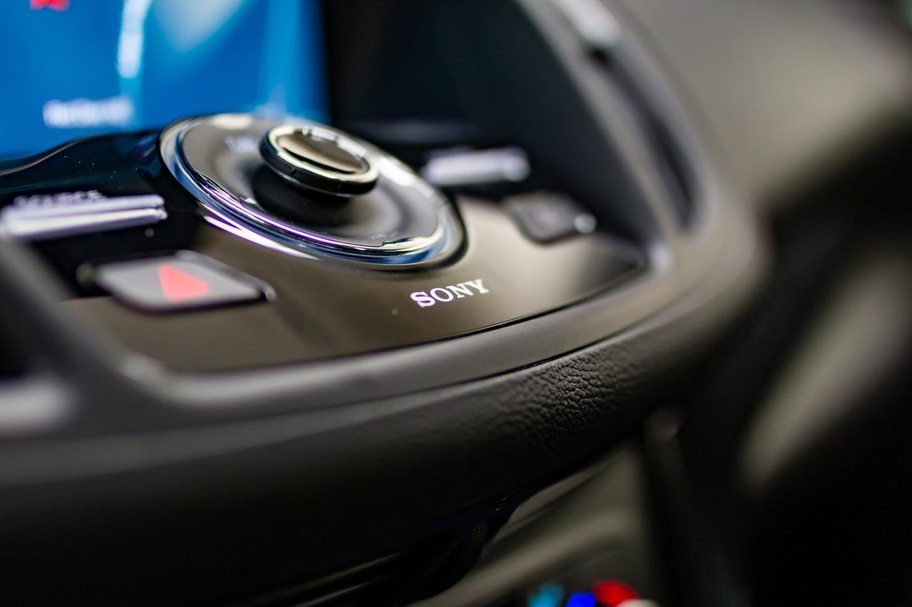 2019 Ford Escape AWD Titanium Leather Roof Nav BCam Red Deer AB