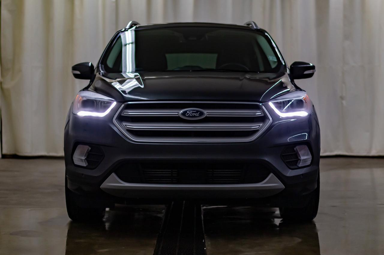 2019 Ford Escape AWD Titanium Leather Roof Nav BCam Red Deer AB