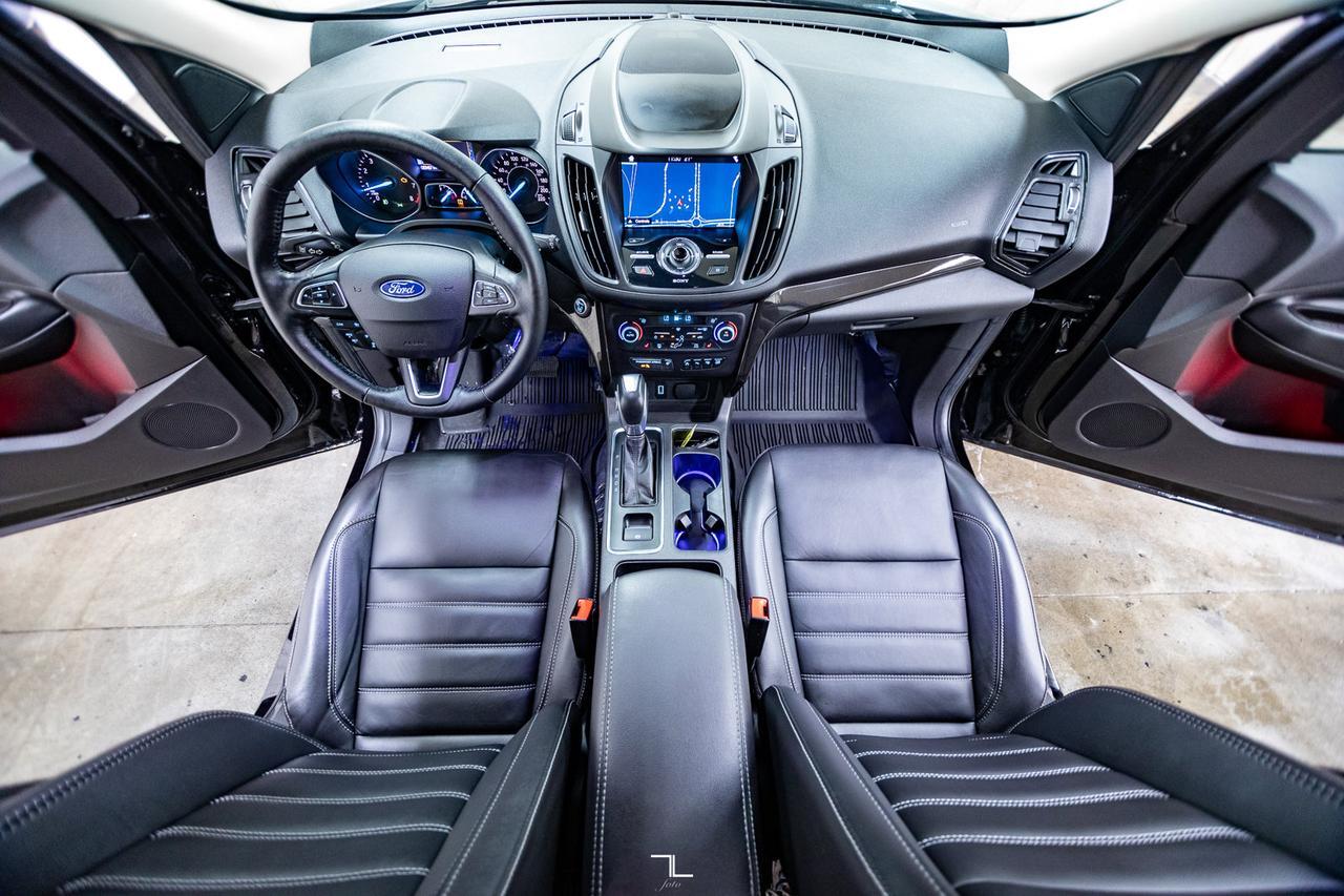 2019 Ford Escape AWD Titanium Leather Roof Nav BCam Red Deer AB