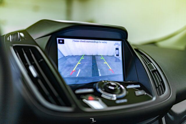 2019 Ford Escape AWD Titanium Leather Roof Nav BCam Red Deer AB