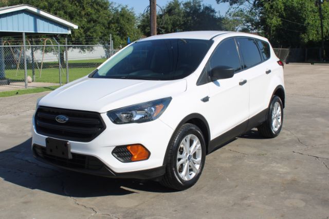 2019 Ford Escape S FWD