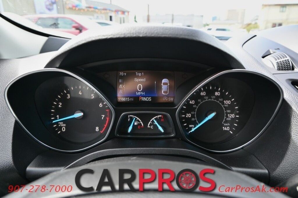 2019 Ford Escape SE - 1.5L - Automatic - 4X4 - Remote Start - Heated Front Seats - Keyless Entry - Power Windows & Door Locks - Fog Lights - Backup Camera - Push To Start Anchorage AK