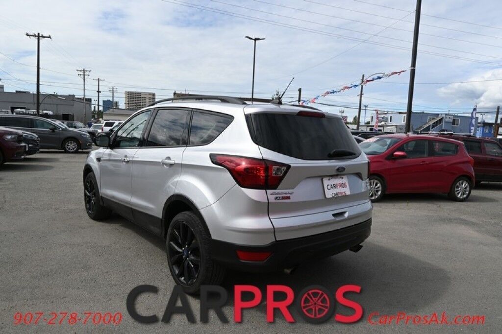 2019 Ford Escape SE - 1.5L - Automatic - 4X4 - Remote Start - Heated Front Seats - Keyless Entry - Power Windows & Door Locks - Fog Lights - Backup Camera - Push To Start Anchorage AK