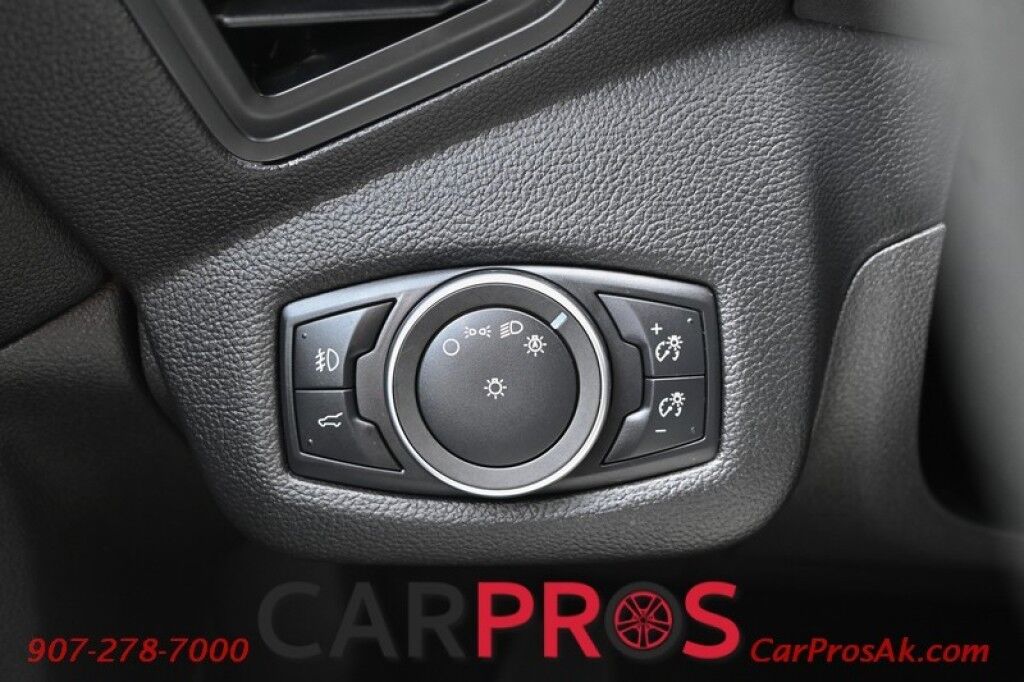 2019 Ford Escape SE - 1.5L - Automatic - 4X4 - Remote Start - Sport Appearance Pkg - Heated Front Seats - Keyless Entry - Power Windows & Door Locks - Fog Lights - Backup Camera - Push To Start Anchorage AK