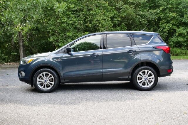 2019 Ford Escape SE 4WD / Heated Front Seats / Ecoboost! High Point NC