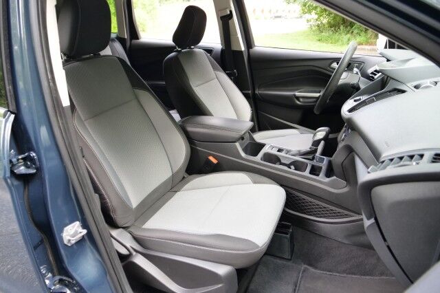 2019 Ford Escape SE 4WD / Heated Front Seats / Ecoboost! High Point NC