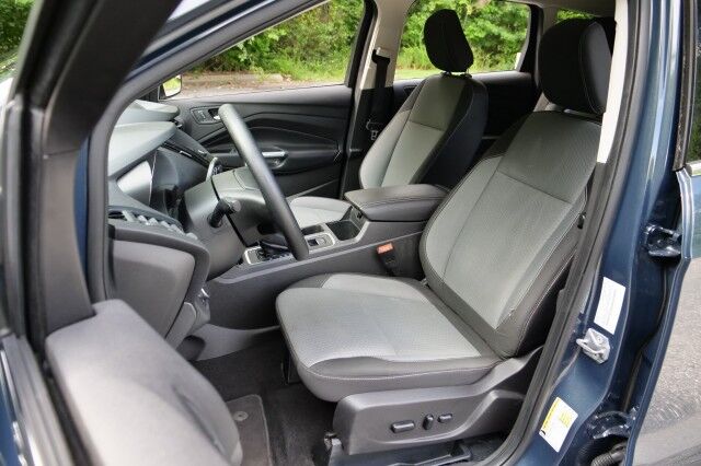 2019 Ford Escape SE 4WD / Heated Front Seats / Ecoboost! High Point NC