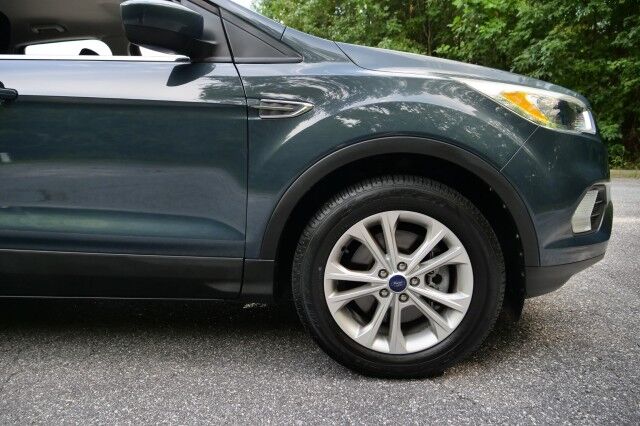 2019 Ford Escape SE 4WD / Heated Front Seats / Ecoboost! High Point NC