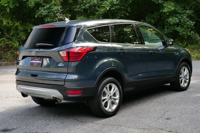 2019 Ford Escape SE 4WD / Heated Front Seats / Ecoboost! High Point NC