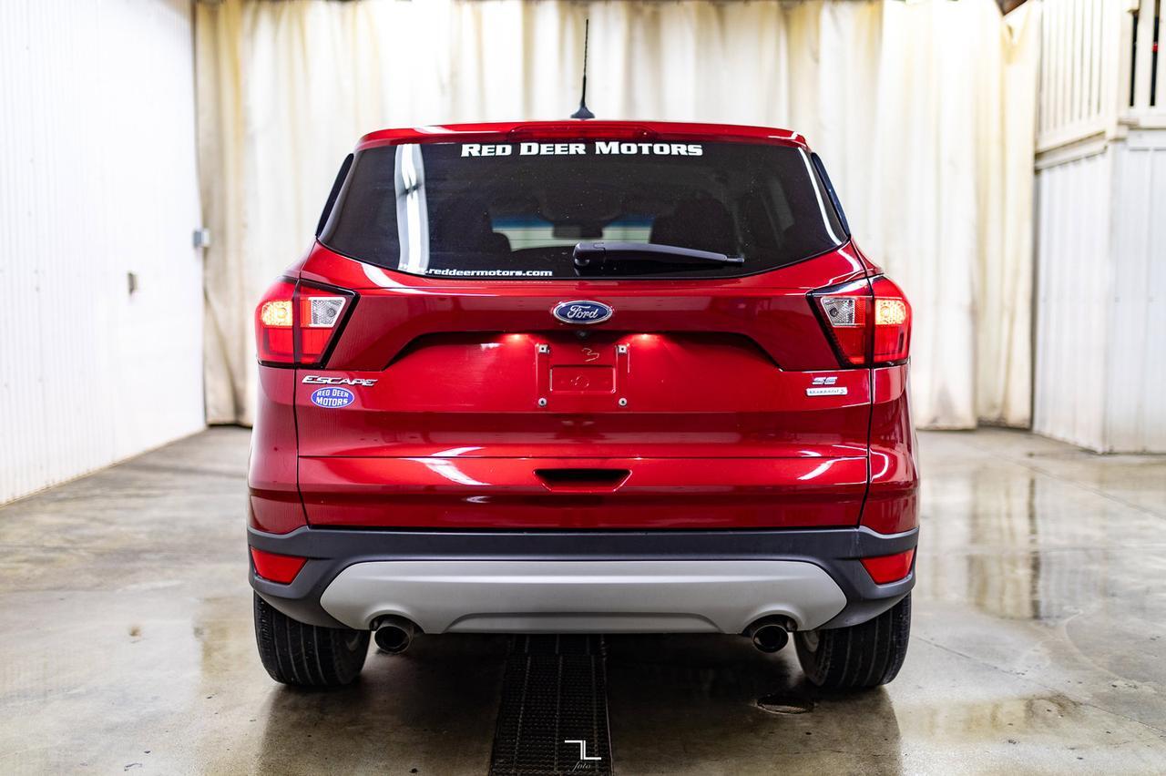 2019 Ford Escape SE BCam Red Deer AB