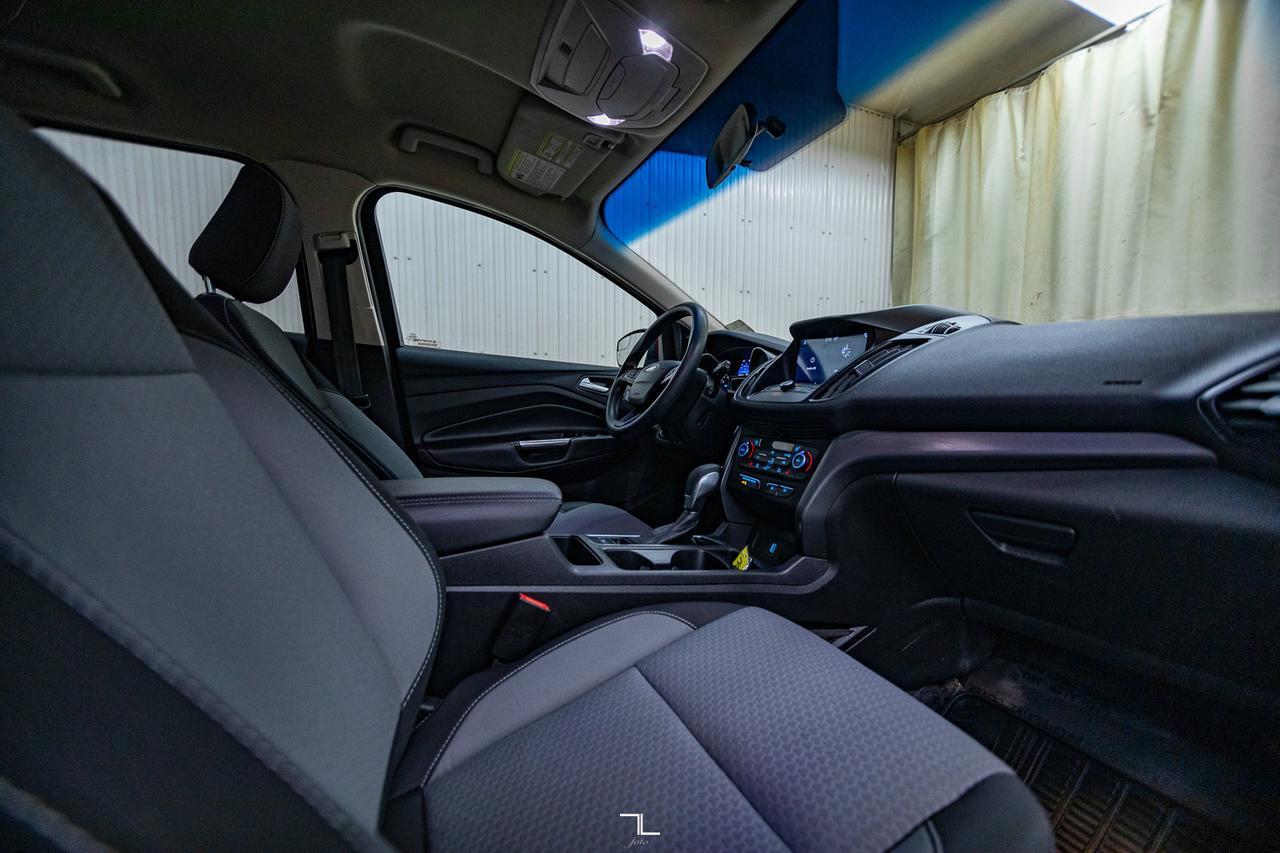 2019 Ford Escape SE BCam Red Deer AB