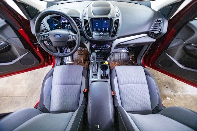 2019 Ford Escape SE BCam Red Deer AB