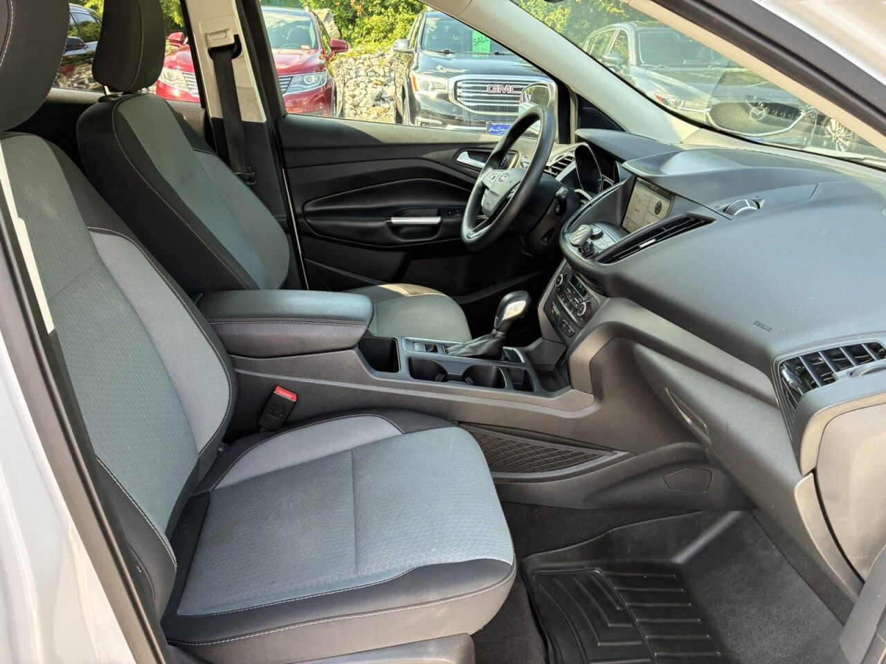 2019 Ford Escape SE Charlton MA