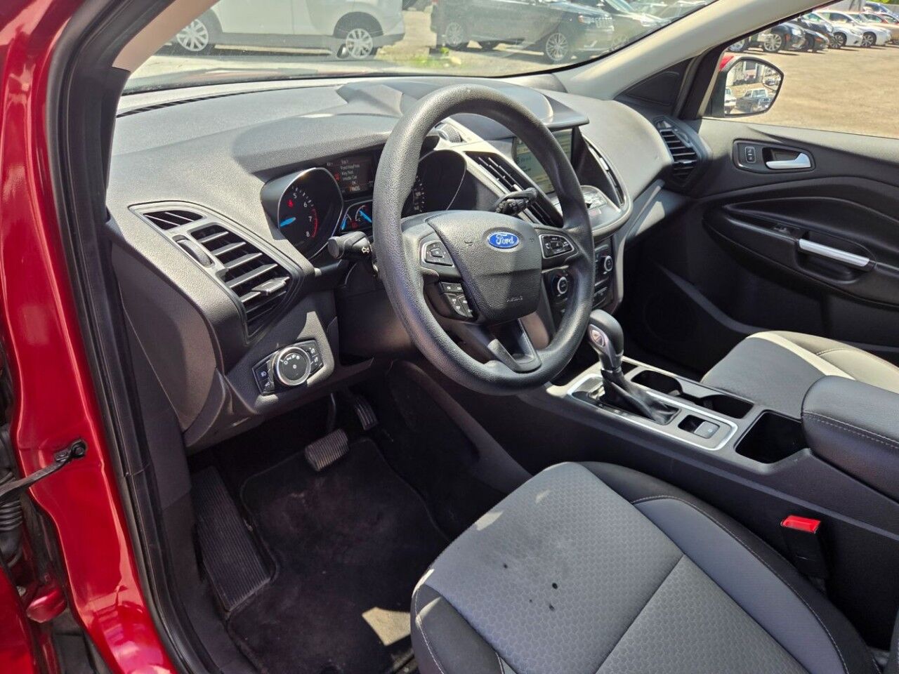 2019 Ford Escape SE Charlton MA