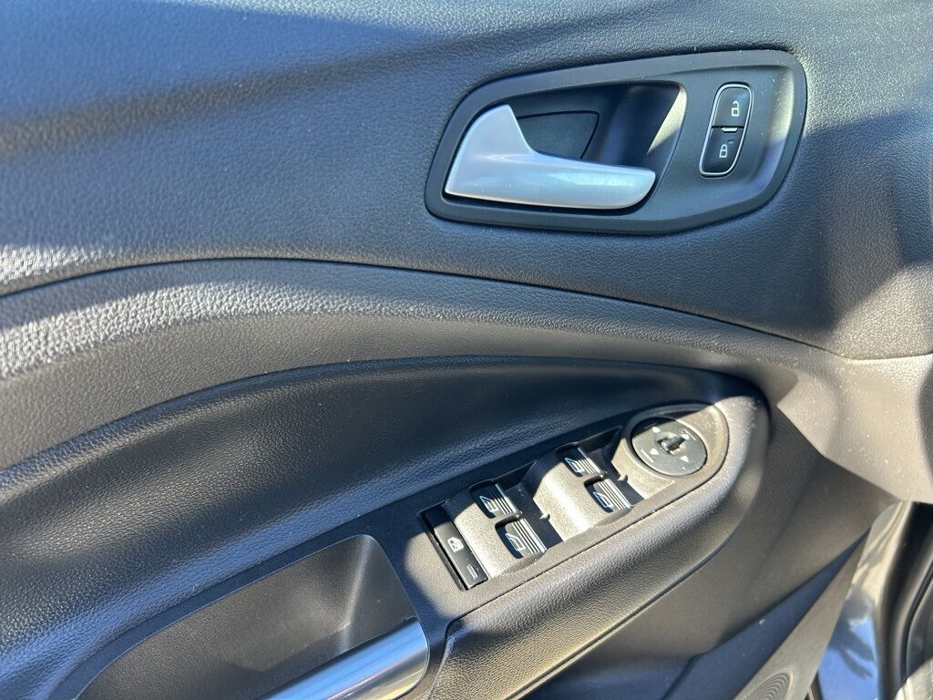 2019 Ford Escape SE Crestwood KY